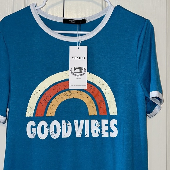 Yexipo Woman’s Graphic Tee Shorts Sleeves Good Vibes size Small Blue - Picture 2 of 12